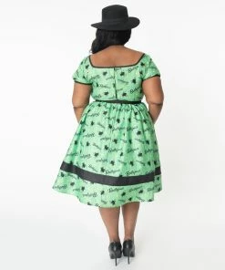 Unique-Vintage X Beetlejuice Crawling Critters Print Hannah Swing Dres -Hot Sale Dresses Shop 120188 3 2048x2048 3221e6bc ffc3 4dda b9b5 8e6fa3e76917