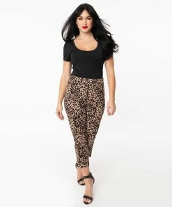 Unique-Vintage Leopard Print Rachelle Capri Pants 9 Unique-Vintage Leopard Print Rachelle Capri Pants -Hot Sale Dresses Shop 137440 4 1024x1024 179cce5b c281 48b4 8e1c 87cf549332bb