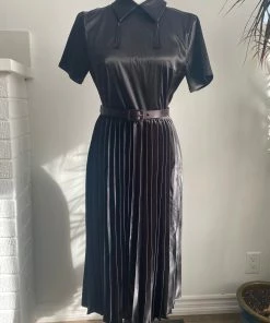 Katakomb By Kassandra Love With Hilary Jane - Katherine Dress 6 Katakomb By Kassandra Love With Hilary Jane - Katherine Dress -Hot Sale Dresses Shop 272283573 1063089000902038 3647747468083824032 n 2000x 1cd229b0 68bf 4706 ad93 a00e26b6226d scaled