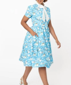 Unique-Vintage X Frosty The Snowman Unique-Vintage X Frosty Snow Day Print Cora Swing Dress -Hot Sale Dresses Shop coradress2